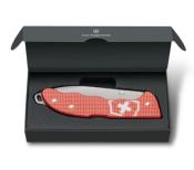 0.9415.L25 - Couteau VICTORINOX Evoke Alox Stone Red Edition Limitée 2025